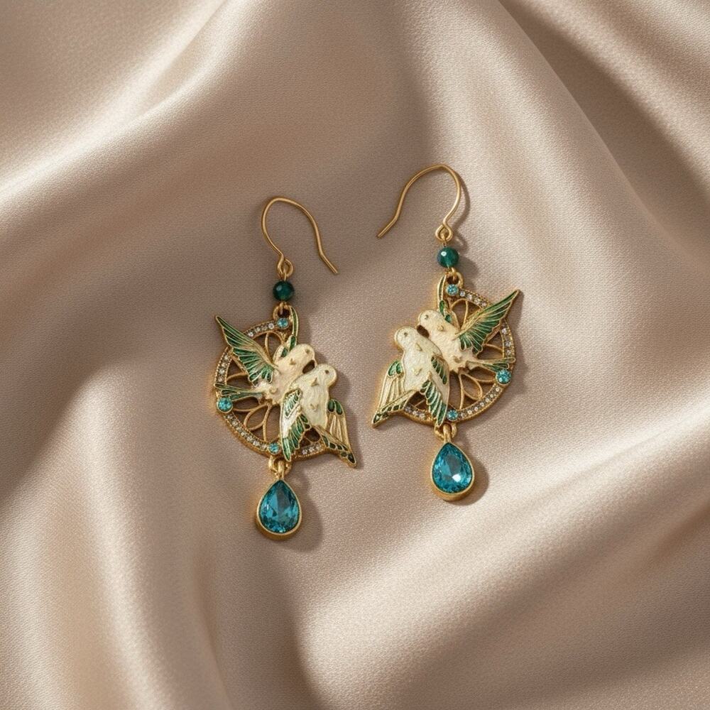 Bird Earrings Dove Kiss VTG Court Palace CZ Crystal Art Museum Gold Antique Boho